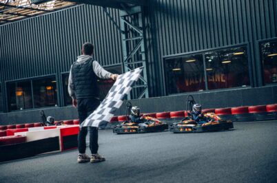 Arrivée au Karting à l'Autre Usine Cholet