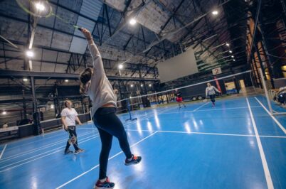 Échange au Badminton à l'Autre Usine Cholet